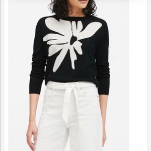 Banana Republic Cropped Floral Sweater - Black Size M